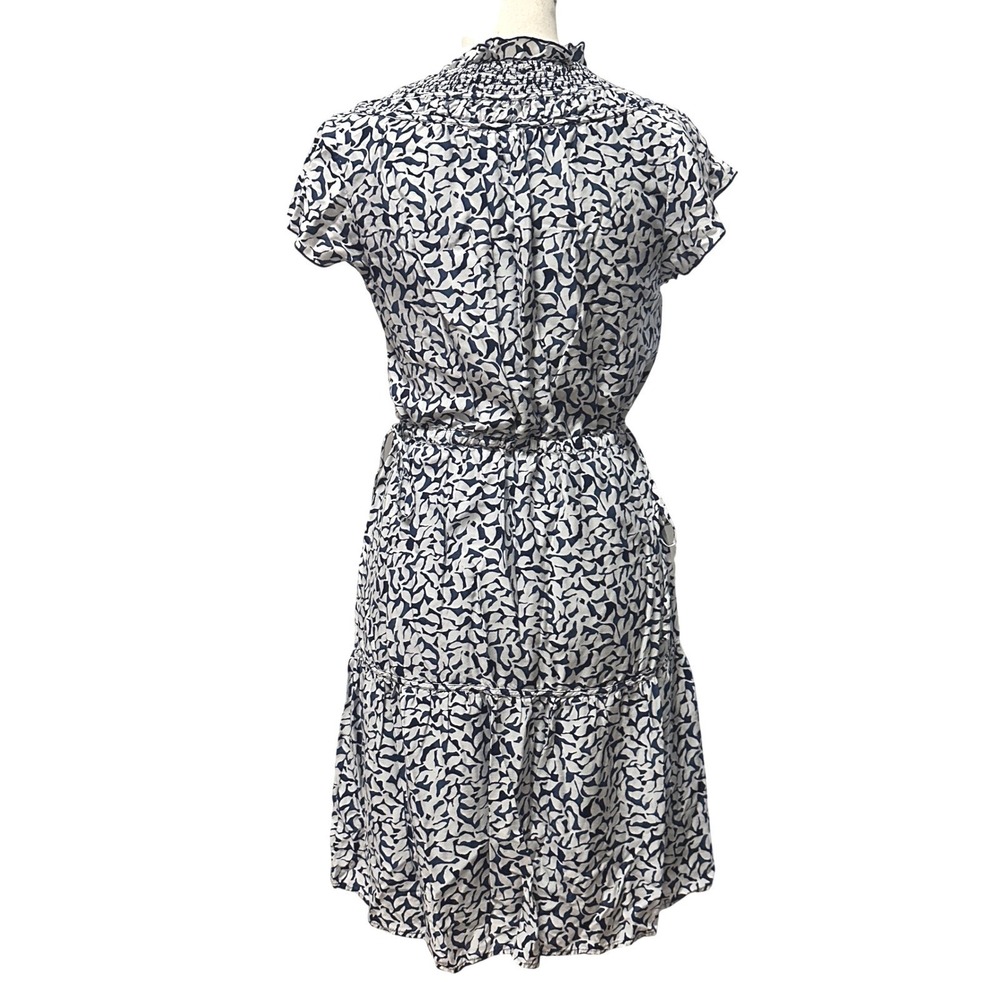 Vineyard Vines Navy White Abstract Silk Blend Smocked Tiered Dress Size S Preppy - Picture 4 of 7